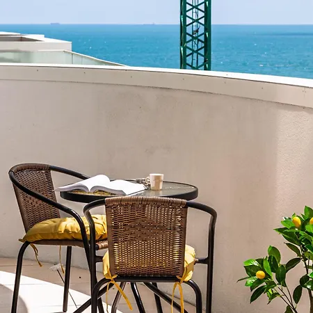 Lemooney In Axxis Nova * Mamaia