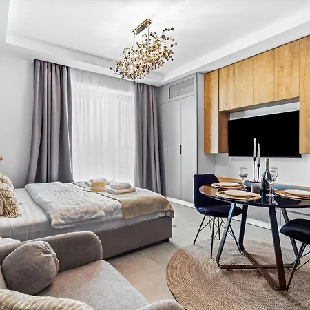 Lemooney In Axxis Nova Apartment *